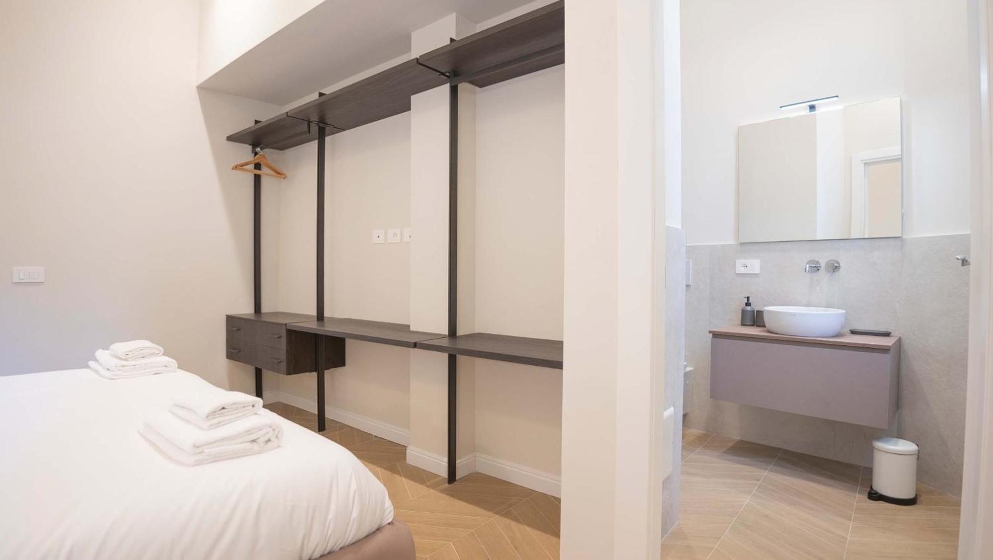 Mazzini Stylish Rom