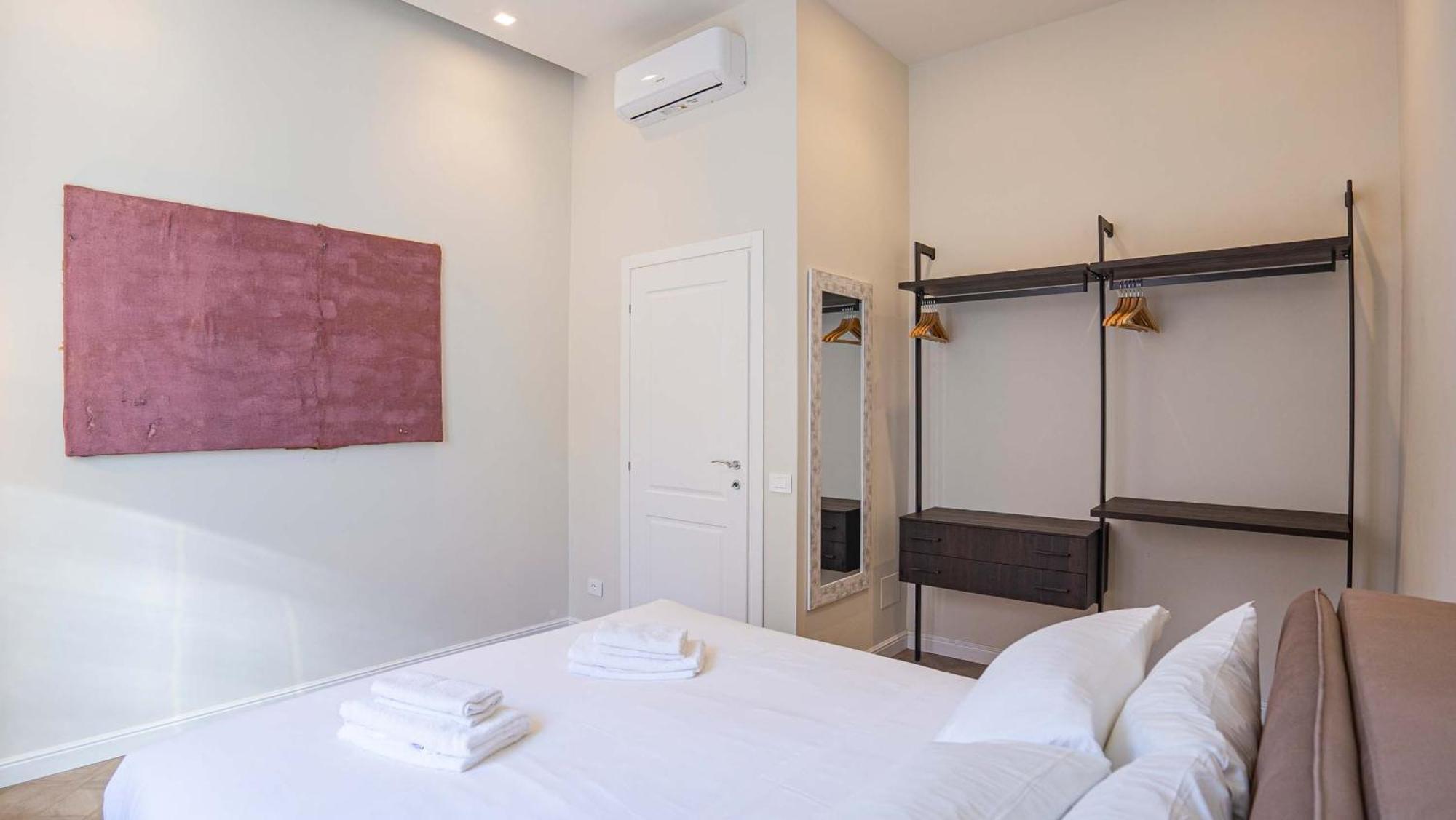 Mazzini Stylish Rom